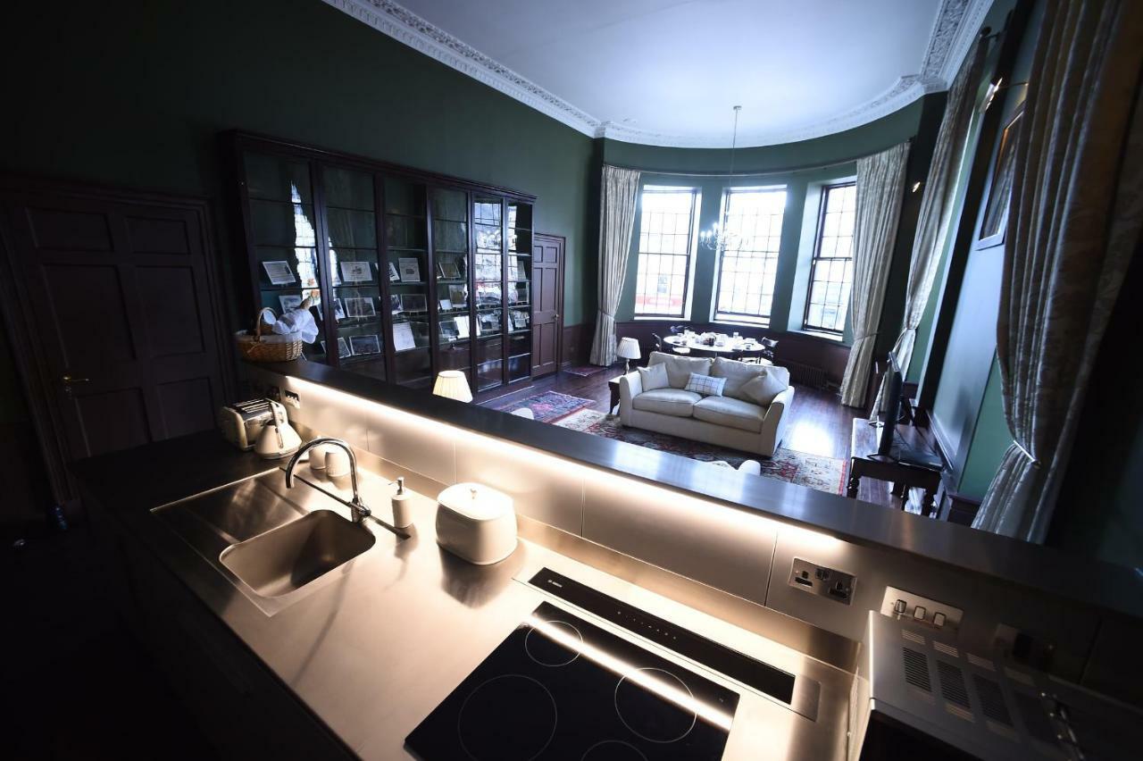 Cupar Burgh Chambers Apartment ภายนอก รูปภาพ